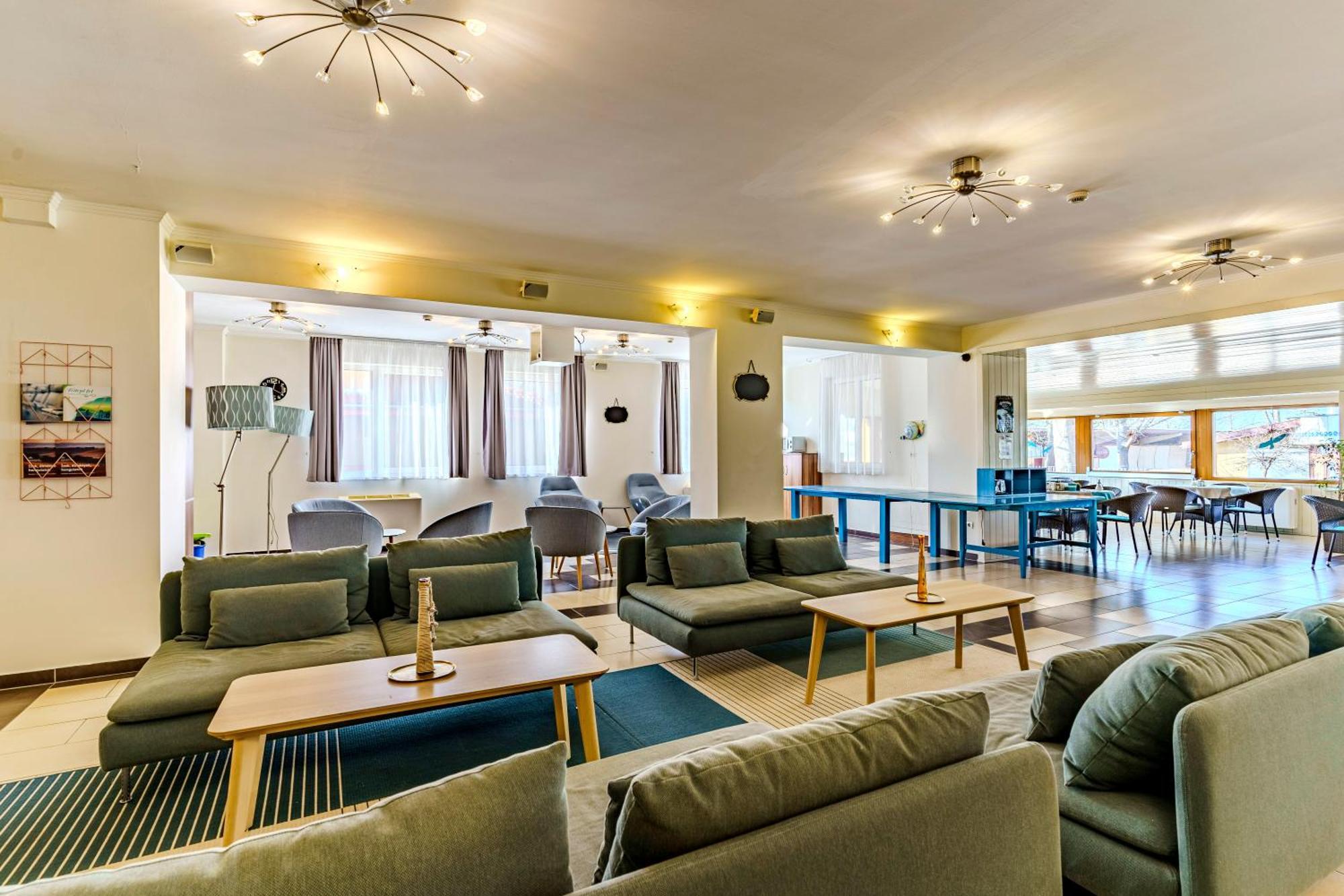Balaton Colors Beach Hotel Сиофок Екстериор снимка