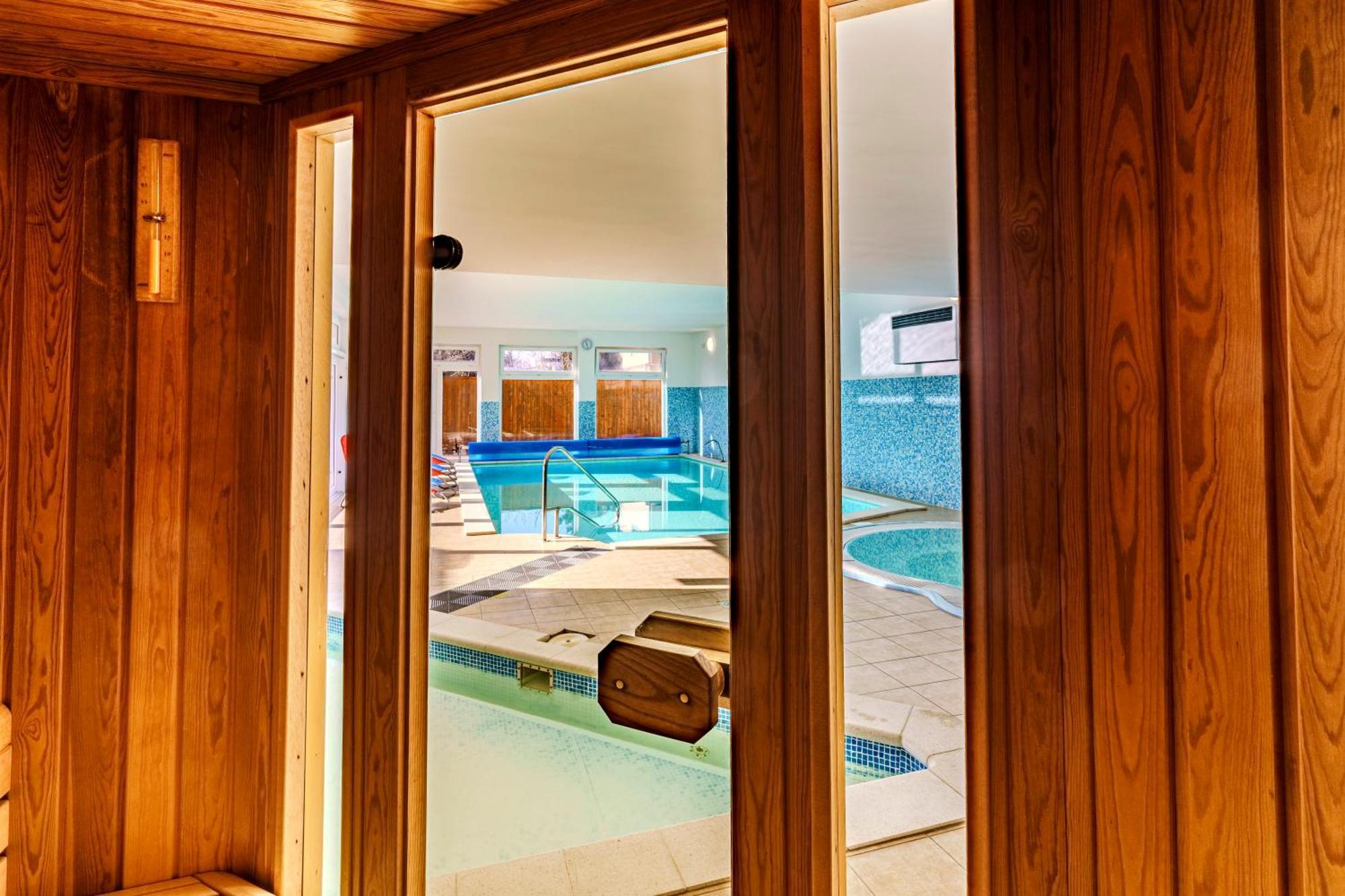 Balaton Colors Beach Hotel Сиофок Екстериор снимка